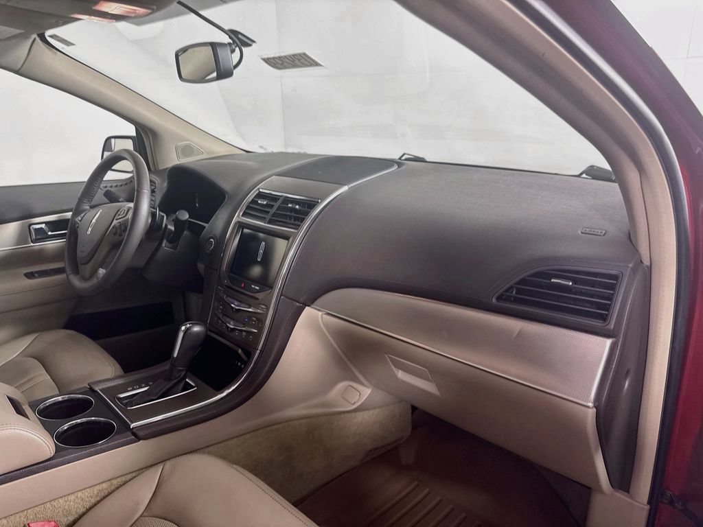 Used 2014 Lincoln MKX AWD image 27