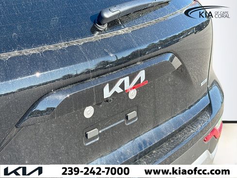 New 2026 Kia Niro EX image 11