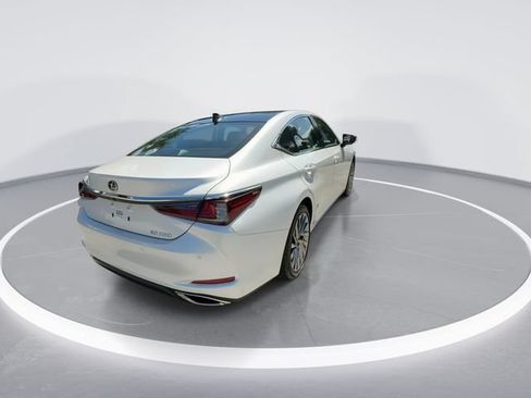 Used 2025 Lexus ES 350 Ultra Luxury w/ Accessory Package (Z2) FWD image 7