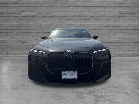 Used 2026 BMW 740i xDrive AWD/4WD image 2