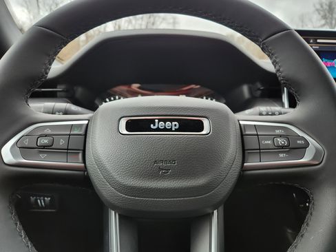 New 2026 Jeep Compass Latitude image 24