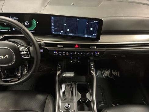 Used 2024 Kia Sorento S w/ Panoramic Sunroof Package FWD image 19