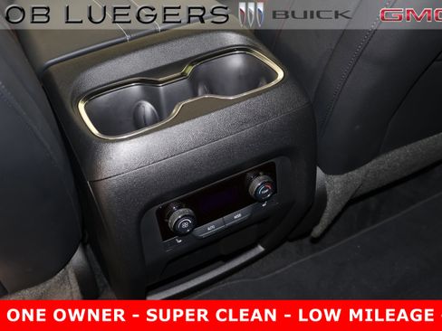 Certified 2024 Chevrolet Traverse RS image 12