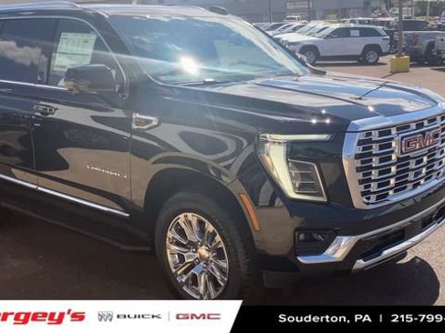 New 2026 GMC Yukon Denali AWD/4WD image 2