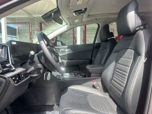 Certified 2025 Kia Sportage SX FWD image 13
