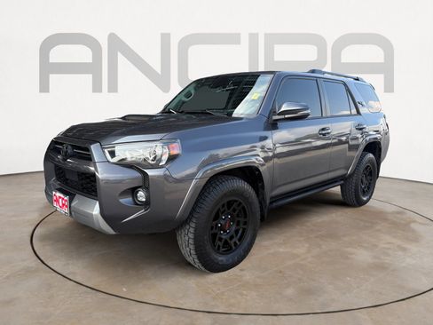 Used 2022 Toyota 4Runner TRD Off-Road Premium AWD/4WD image 7