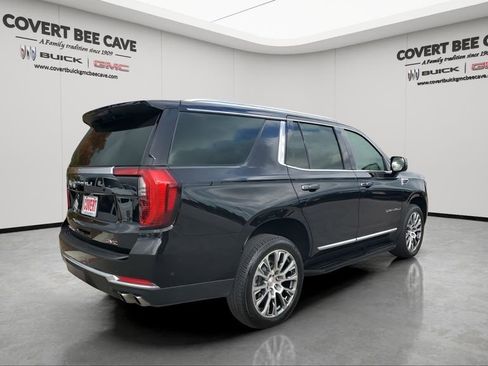 Used 2025 GMC Yukon Denali image 9