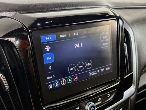 Used 2023 Chevrolet Traverse Premier AWD/4WD image 15