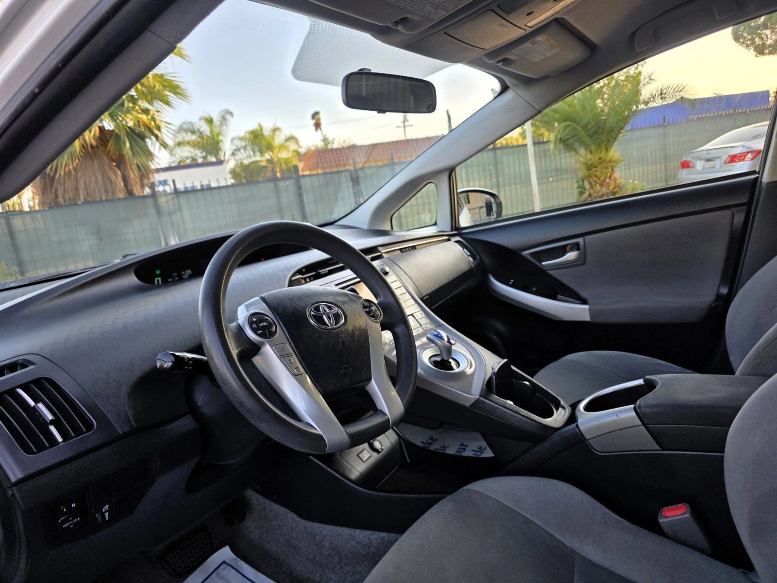 Used 2015 Toyota Prius Three FWD image 5