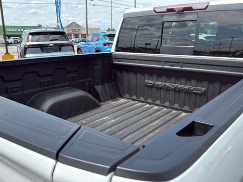 Used 2022 GMC Sierra 1500 Denali w/ Denali Reserve Package AWD/4WD image 27