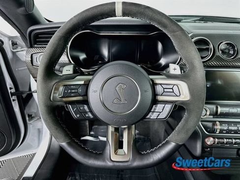 Used 2021 Ford Mustang Shelby GT500 w/ Technology Package RWD image 15