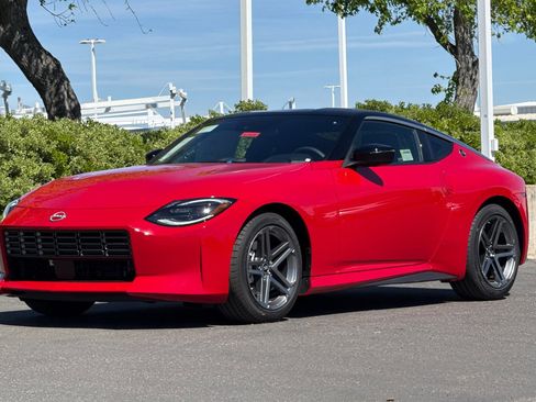 New 2026 Nissan Z Sport w/ Floor Mat Package RWD image 8