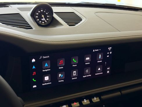 Certified 2025 Porsche 911 Carrera RWD image 22