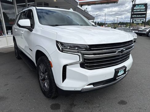 Used 2023 Chevrolet Tahoe LT w/ LT Signature Package AWD/4WD image 11