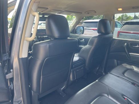 Certified 2023 Nissan Armada SV w/ Cargo Package AWD/4WD image 9