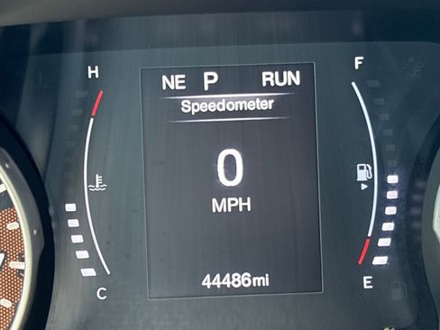 Used 2020 Jeep Compass Latitude image 16