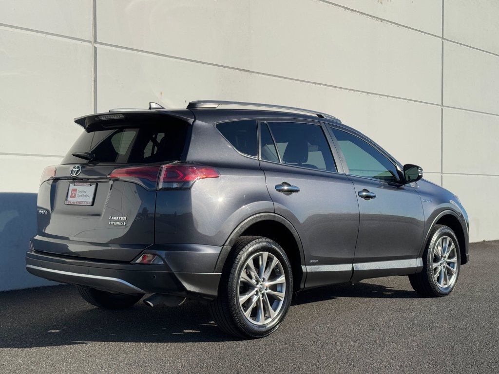 Certified 2018 Toyota RAV4 Limited w/ Advanced Technology Package AWD/4WD image 7