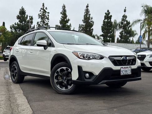 Certified 2022 Subaru Crosstrek 2.0i Premium w/ Popular Package #3 image 2