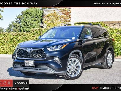 Used 2024 Toyota Highlander Limited