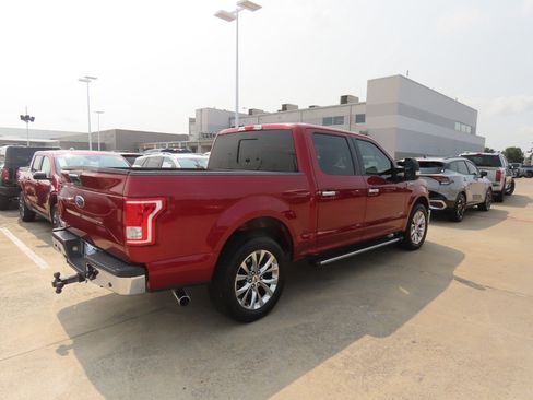 Used 2016 Ford F150 XLT w/ Equipment Group 302A Luxury RWD image 11