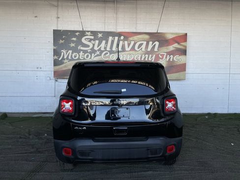 Used 2020 Jeep Renegade Sport image 4