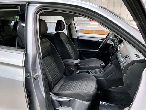 Used 2024 Volkswagen Tiguan S FWD image 9
