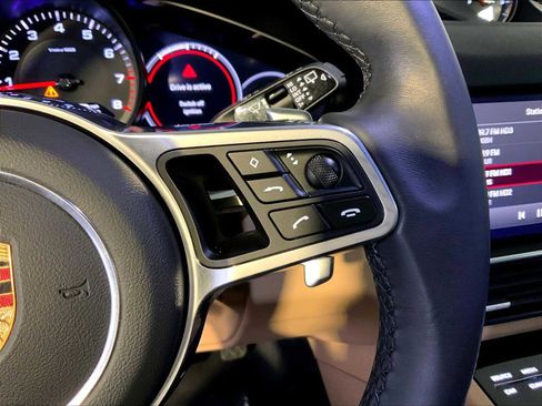 Certified 2023 Porsche Cayenne image 28