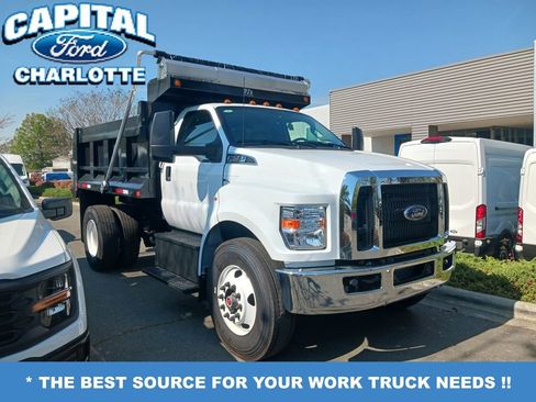 New 2027 Ford F750 2WD Regular Cab Super Duty image 5
