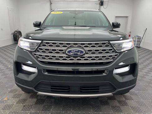 Certified 2023 Ford Explorer Limited w/ Equipment Group 301A image 16