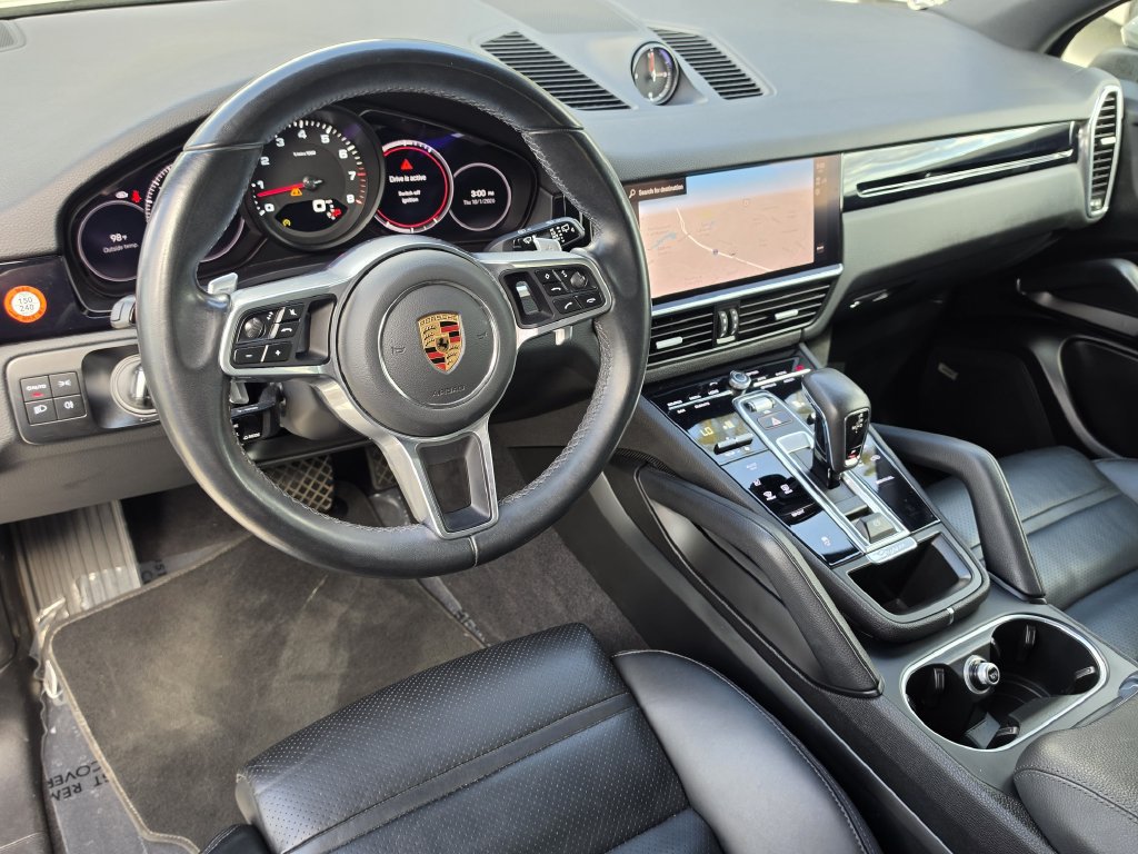 Certified 2022 Porsche Cayenne Platinum Edition AWD/4WD image 4