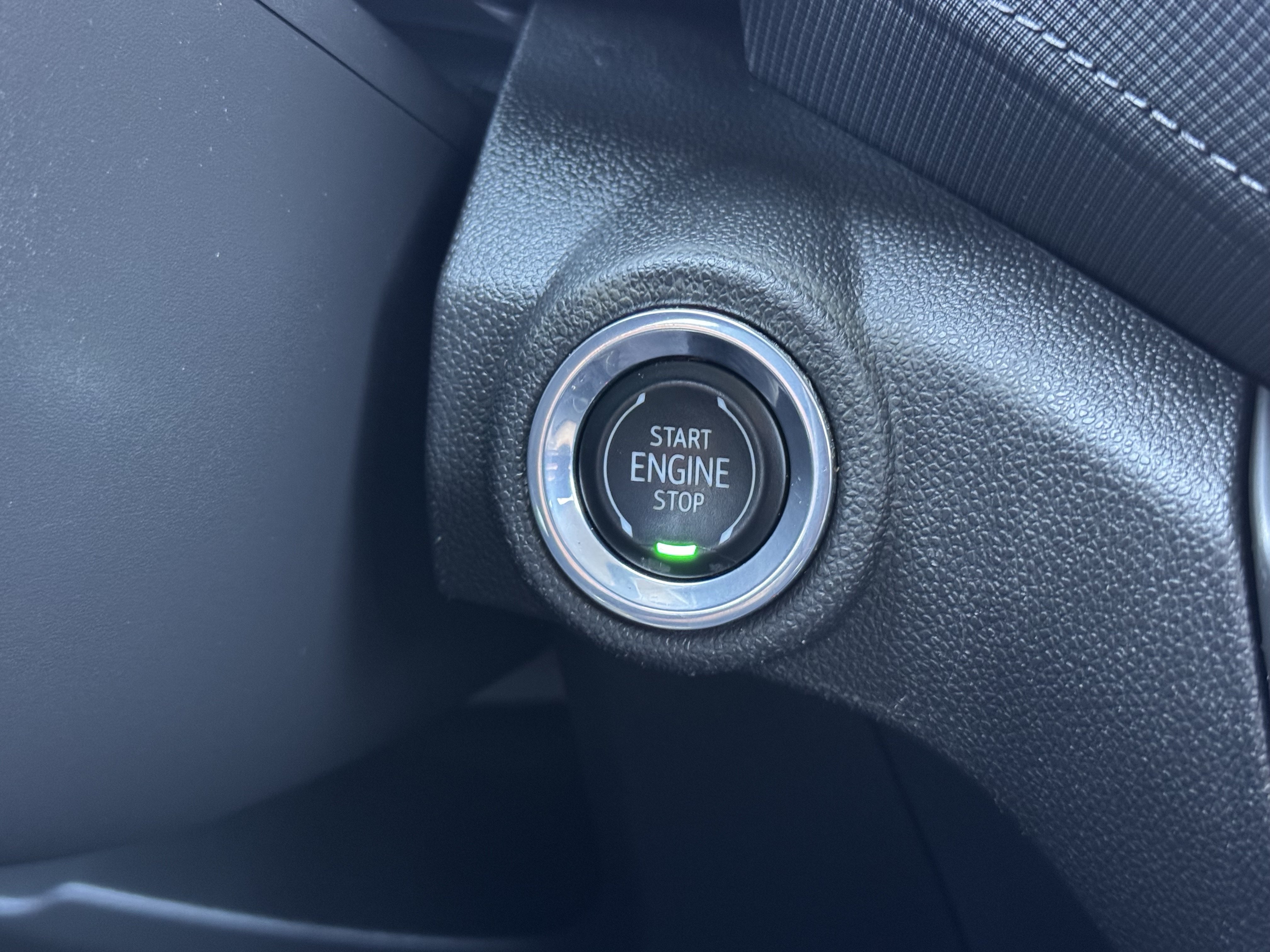 Used 2022 Chevrolet TrailBlazer LT w/ Convenience Package FWD image 31