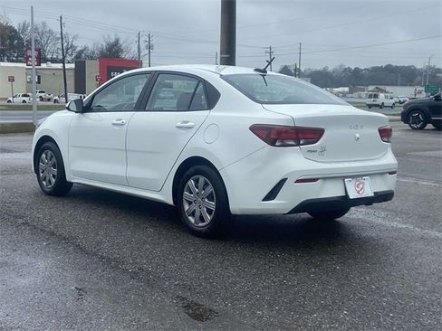 Used 2023 Kia Rio LX image 5