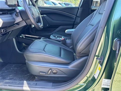 New 2025 Ford Mustang Mach-E Premium image 9