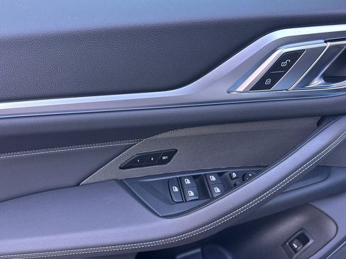 Used 2025 BMW i4 eDrive40 image 12