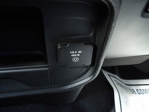 New 2026 RAM 3500 Tradesman AWD/4WD image 24