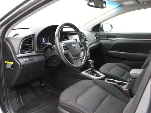 Used 2018 Hyundai Elantra Value Edition FWD image 7