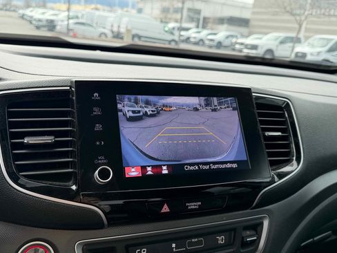 Used 2023 Honda Ridgeline Sport image 20