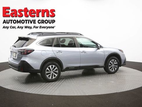 Used 2022 Subaru Outback Premium AWD/4WD image 41