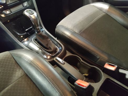 Used 2019 Buick Encore Preferred image 26