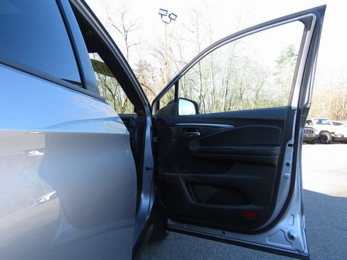 Used 2020 Honda Passport EX-L image 13