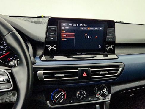 Used 2021 Kia Seltos S image 17