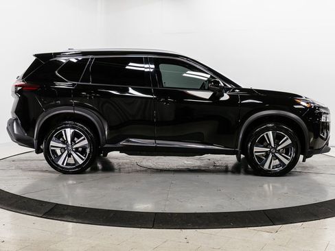 Used 2021 Nissan Rogue SL w/ Premium Package image 26