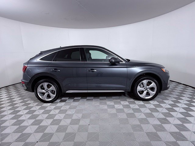 Certified 2024 Audi Q5 2.0T Premium Plus AWD/4WD image 9
