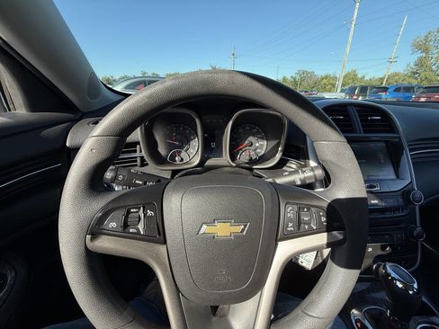 Used 2014 Chevrolet Malibu LT w/ Power Convenience Package image 21