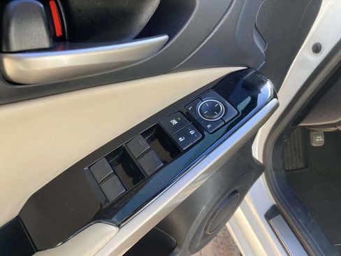 Used 2020 Lexus IS 300 w/ Accessory Package 2 image 11