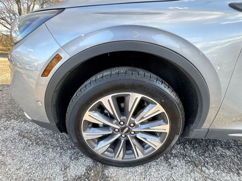 Used 2021 Lincoln Corsair Reserve w/ Equipment Group 201A image 10