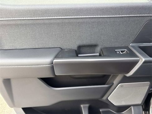New 2025 Ford F150 Lariat w/ Equipment Group 501A Mid image 19