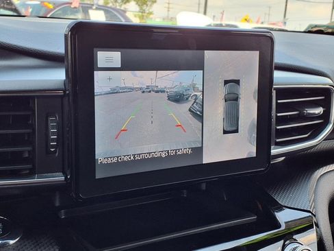 Used 2023 Ford Explorer ST w/ Equipment Group 401A image 9