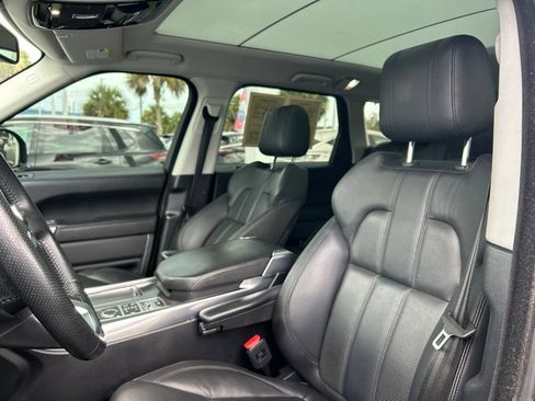 Used 2016 Land Rover Range Rover Sport SE AWD/4WD image 20