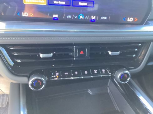 New 2026 Chevrolet Tahoe LS RWD image 25